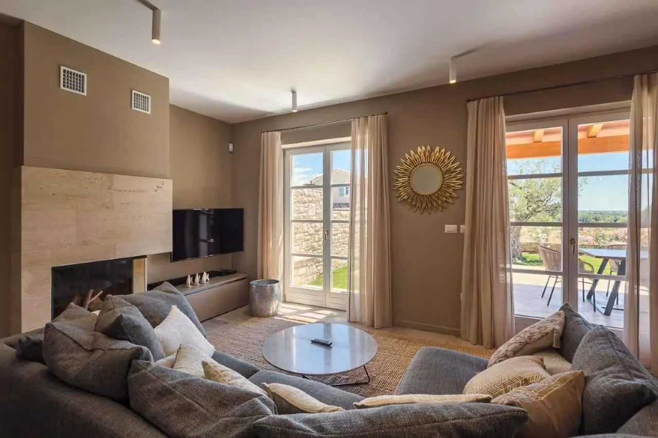 Holiday Homes In Vabriga - Istrien 41768 Tar-Vabriga Croatia